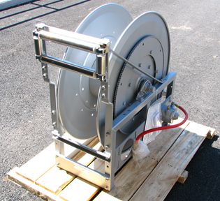 Hose Reel SS Wetted, Air Rewind, Reinforced Frame, Right Hand