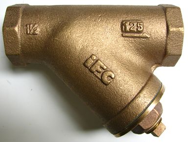 Y Strainer Brass 1 1/2'' Threaded